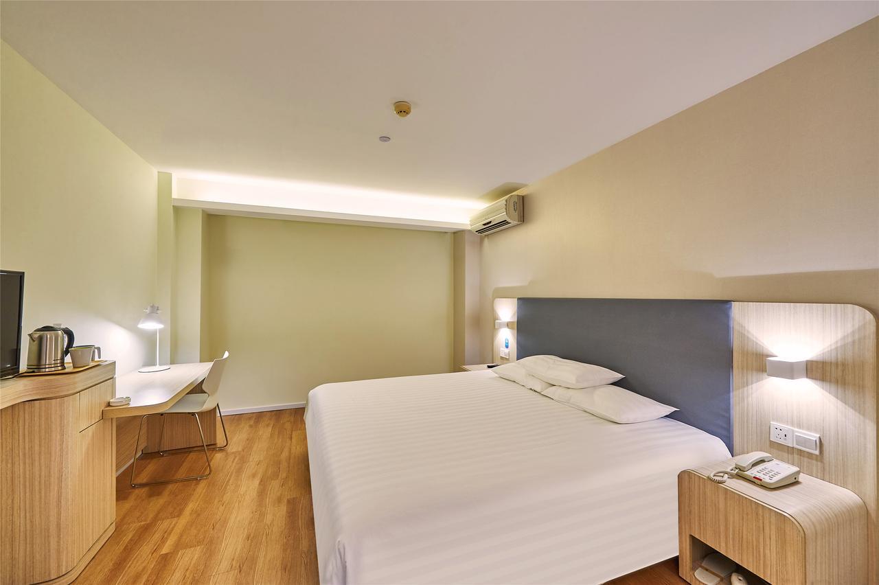 Hanting Hotel Shanghai Chunsha Jinhui Plaza Exterior foto
