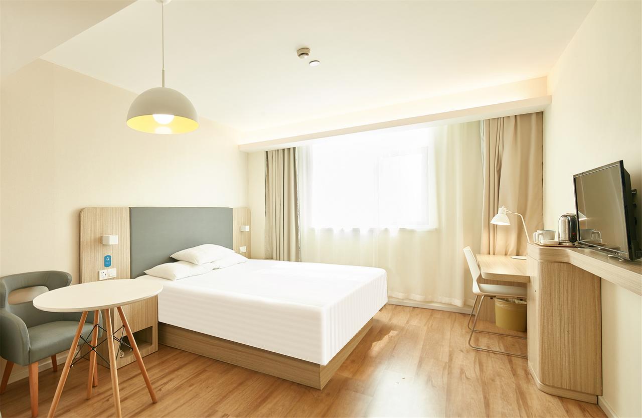 Hanting Hotel Shanghai Chunsha Jinhui Plaza Exterior foto