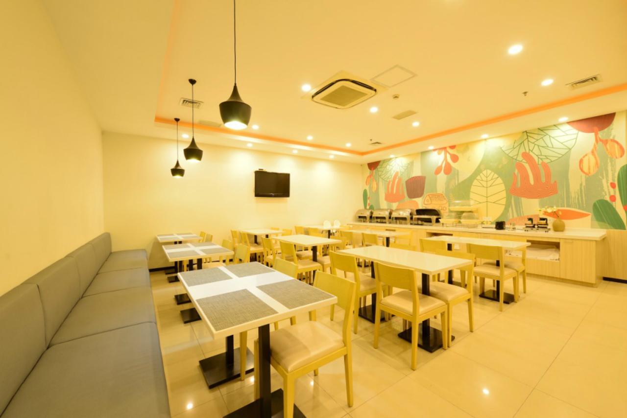 Hanting Hotel Shanghai Chunsha Jinhui Plaza Exterior foto